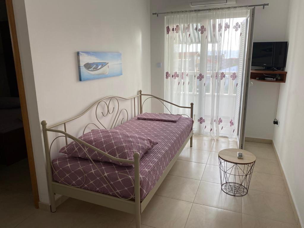 Apartmani Znaor Baška Voda Esterno foto